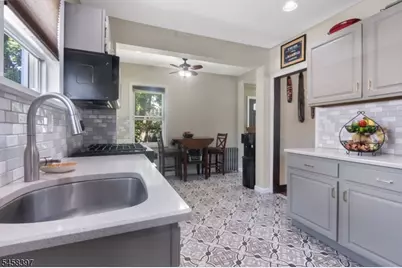 330 Simons Ave, Hackensack, NJ 07601 - Photo 21