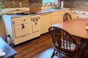322 Cedar Grove Ln, Franklin Township, NJ 08873 - Photo 3