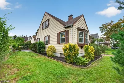 2101 Summit Ter, Linden, NJ 07036 - Photo 19