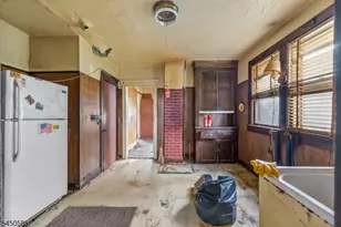 36 Pulaski St, Bloomfield, NJ 07003 - Photo 9