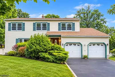 92 Horizon Ter, Hawthorne, NJ 07506 - Photo 1