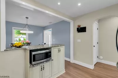 478 Whitewood Rd, Union Township, NJ 07083 - Photo 19