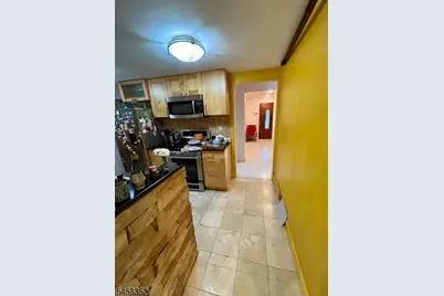 70 Mayfair Dr, West Orange Township, NJ 07052 - Photo 13
