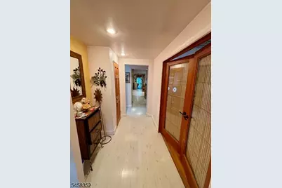 70 Mayfair Dr, West Orange Township, NJ 07052 - Photo 7
