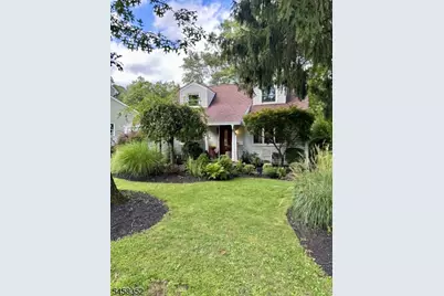 70 Mayfair Dr, West Orange Township, NJ 07052 - Photo 1