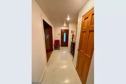 70 Mayfair Dr, West Orange Township, NJ 07052 - Photo 11