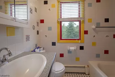 6 Helen St, Hopatcong, NJ 07874 - Photo 17