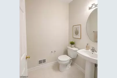 10 Devonshire Dr #141, Clifton, NJ 07013 - Photo 7
