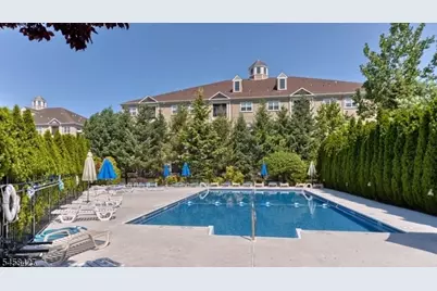 10 Devonshire Dr #141, Clifton, NJ 07013 - Photo 25