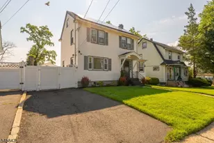 331 Thompson Ave, Roselle, NJ 07203 - Photo 3