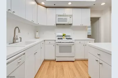 20 Manger Rd, West Orange Township, NJ 07052 - Photo 5