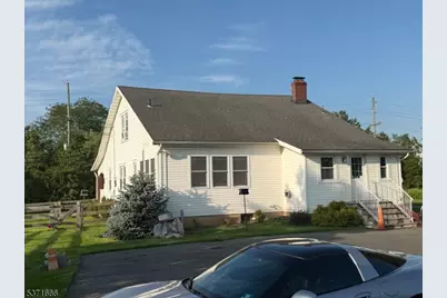 132 Hillsborough Rd, Hillsborough Township, NJ 08844 - Photo 15