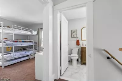 32 Barrington Ave, Clifton, NJ 07011 - Photo 35