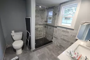 16 Bellevue St, Elizabeth, NJ 07202 - Photo 5