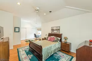 45 Stonegate Dr, Roseland, NJ 07068 - Photo 15