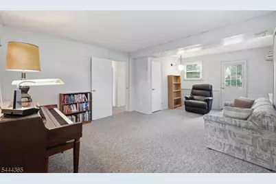 9 Brearly Cres, Mount Olive, NJ 07836 - Photo 19