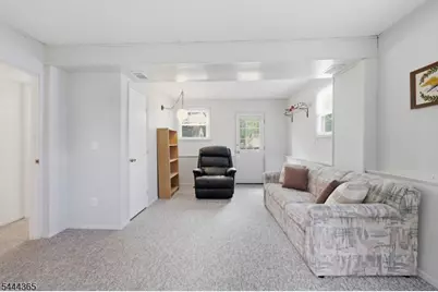 9 Brearly Cres, Mount Olive, NJ 07836 - Photo 17