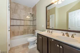 17 Fieldview Dr, Sparta Township, NJ 07871 - Photo 29