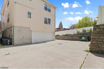 453-455 Washington St #1, Newark, NJ 07102 - Photo 7