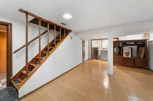 44 Sunnyside Rd, West Orange Township, NJ 07052 - Photo 19