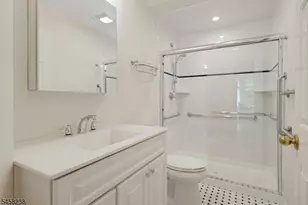 36 Robinhood Dr, Mountain Lakes, NJ 07046 - Photo 15
