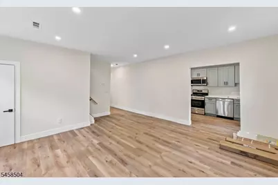 144 Main St #2, Newton, NJ 07860 - Photo 3