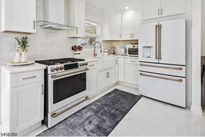 92 Cornell Ave, Rahway, NJ 07065 - Photo 7