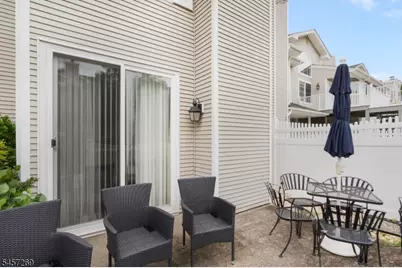 11 Ashley Court, Bedminster Township, NJ 07921 - Photo 3