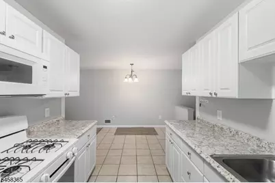 209 Spruce Hills Dr, Glen Gardner, NJ 08826 - Photo 9