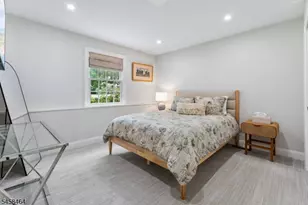 33 Bradwahl Dr, Morris Township, NJ 07960 - Photo 15