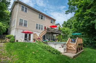 46 Decker Ave, Butler, NJ 07405 - Photo 17