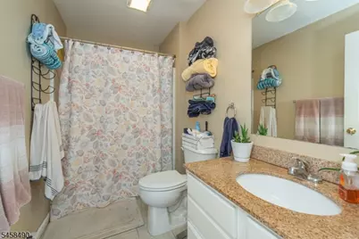 46 Decker Ave, Butler, NJ 07405 - Photo 21