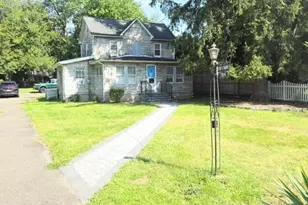 704 Franklin Turnpike, Allendale, NJ 07401 - Photo 1