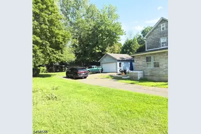 704 Franklin Tpke, Allendale, NJ 07401 - Photo 3