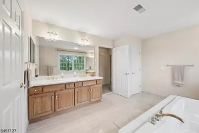24 Benedict Cres, Bernards Township, NJ 07920 - Photo 21