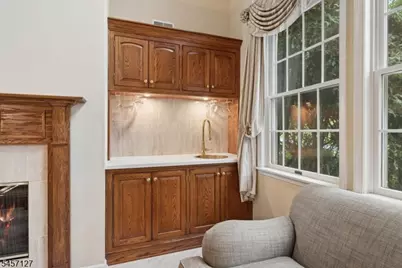 24 Benedict Cres, Bernards Township, NJ 07920 - Photo 7