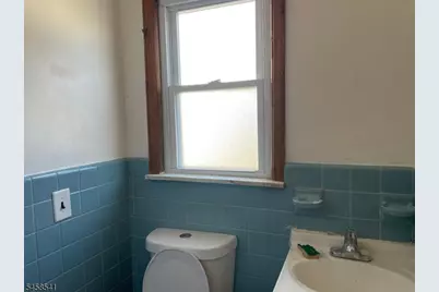 319 E 1st Ave #1, Roselle, NJ 07203 - Photo 7