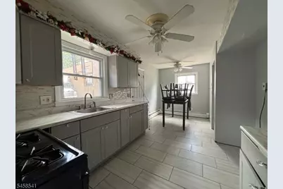 319 E 1st Ave #1, Roselle, NJ 07203 - Photo 5