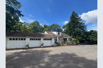 5 Oakura Ln, Bedminster Township, NJ 07921 - Photo 1
