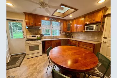 5 Oakura Ln, Bedminster Township, NJ 07921 - Photo 17