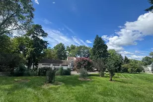 5 Oakura Ln, Bedminster Township, NJ 07921 - Photo 3