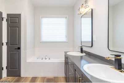 6 Weybourne Ln, White Township, NJ 07823 - Photo 25