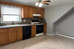 38 Rudolph Ave, Elmwood Park, NJ 07407 - Photo 3