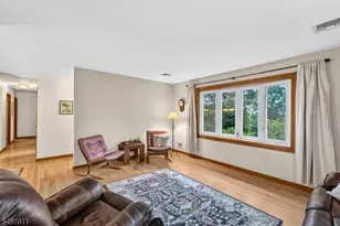 75 E Mountain Rd, Hillsborough Township, NJ 08844 - Photo 11