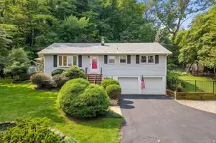75 E Mountain Rd, Hillsborough Township, NJ 08844 - Photo 3