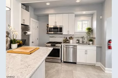 66 Franklin Ter, Irvington, NJ 07111 - Photo 5