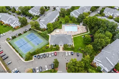 4 Lee Lee Ln, Old Bridge Township, NJ 08879 - Photo 3