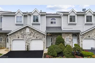4 Lee Lee Ln, Old Bridge Township, NJ 08879 - Photo 1