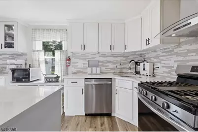 72 Pond Ln, Holland Township, NJ 08848 - Photo 23