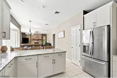 19 Woodfield Rd, Green Township, NJ 07821 - Photo 9
